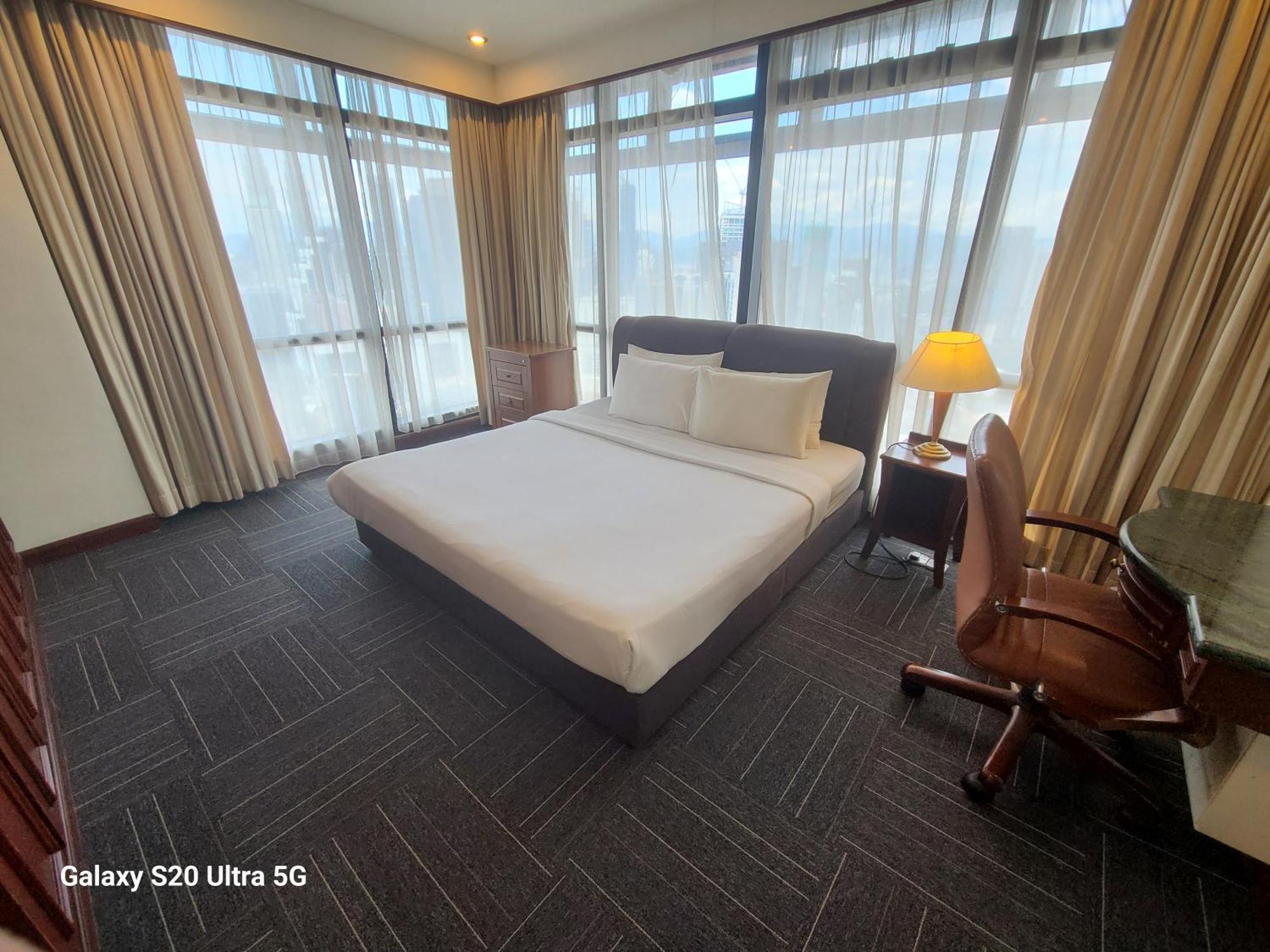 Kl Time Square Hotal Sarvice Suite Kuala Lumpur Exteriör bild